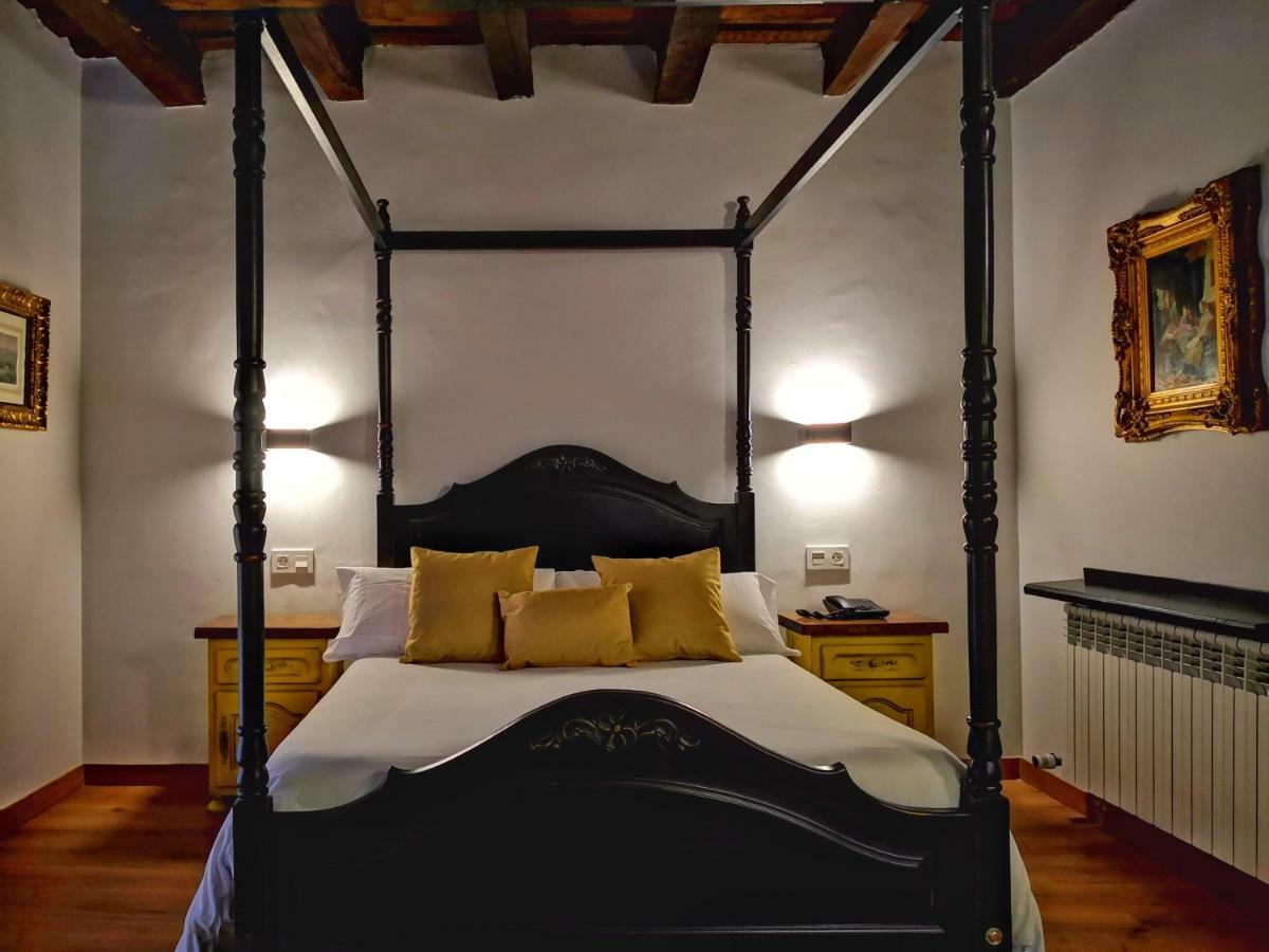 Palacio De Monjaraz Ávila Eksteriør billede